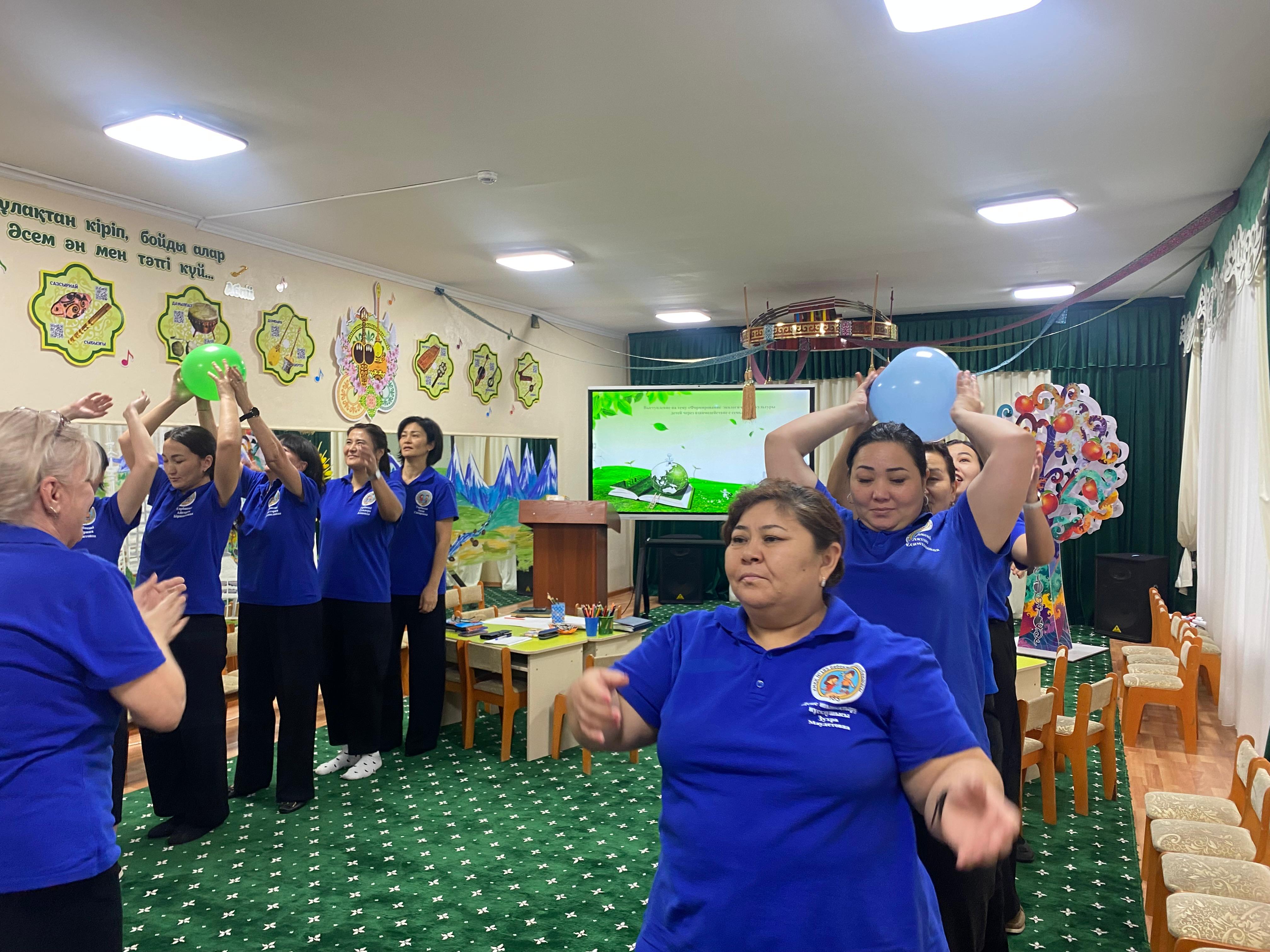 «Эко-отбасы – баланың экологиялық мәдениетінің негізі»  тақырыбында семинар-практикум